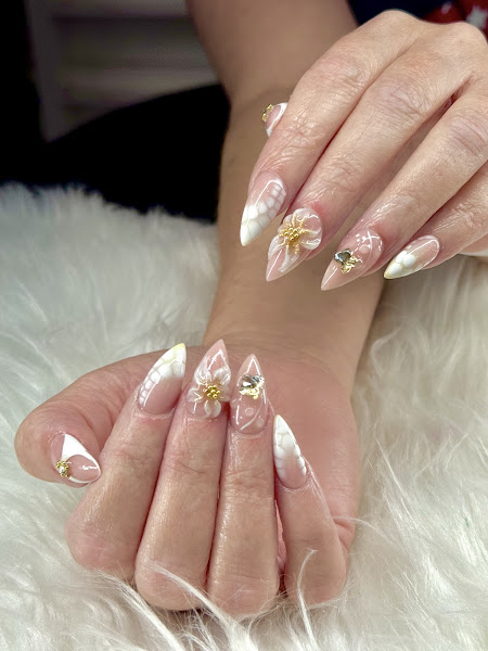 Zara Nails Bar 4