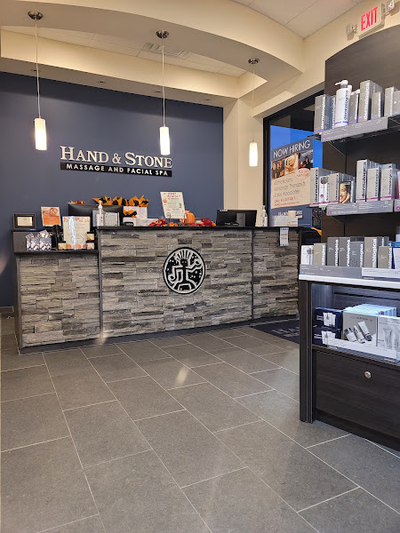 Hand & Stone Massage and Facial Spa 3