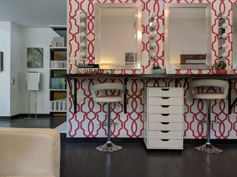 Bella Salon 4
