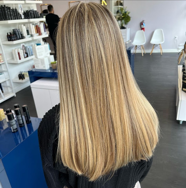 Cobalt Blue Salon 3