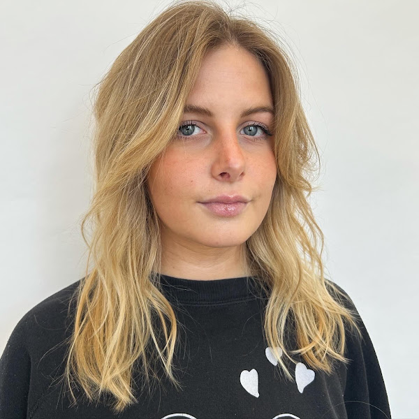Modesty Hair Studio 4