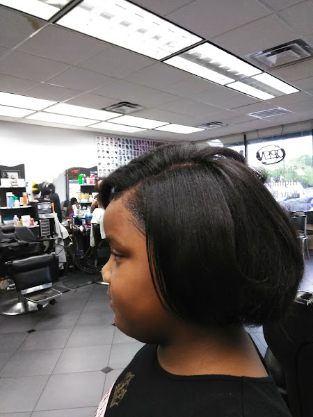 Salon 300 4