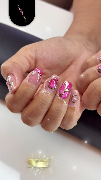 Pink Nails 2