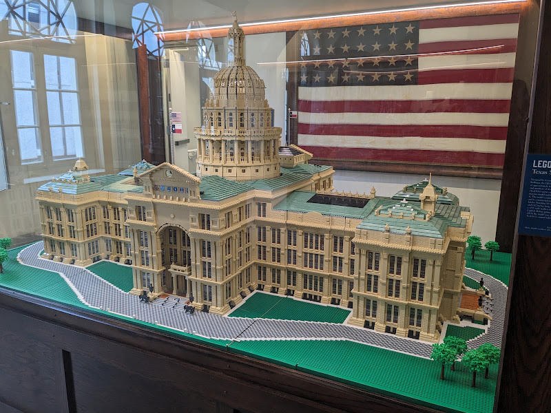 Texas Capitol Visitors Center Gift Shop 4