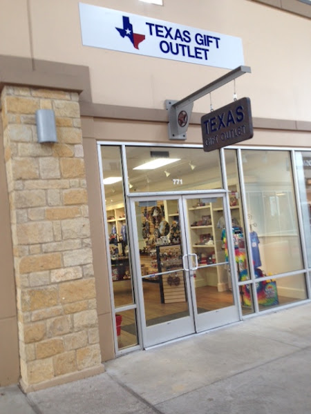 Texas Gift Outlet 3