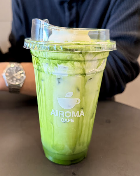 Airoma Cafe 4