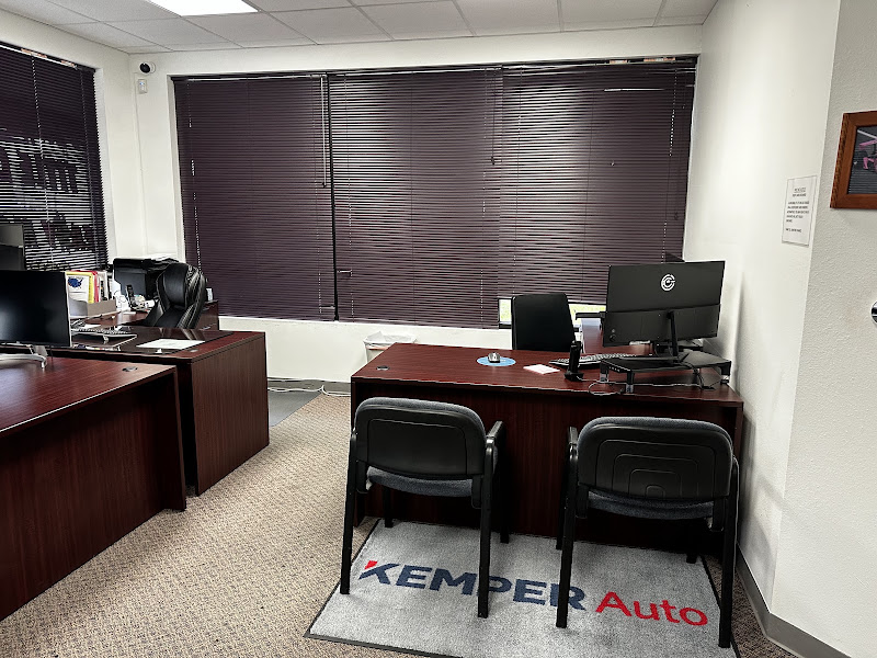 D&M Insurance Agency 4