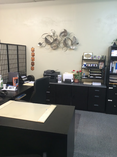 Austin Insurance Group / Authorized Progressive Agent 2