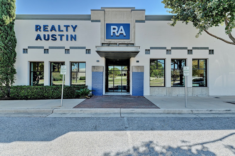 Compass Real Estate | North Austin