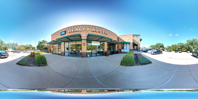 Compass Real Estate | North Austin 5