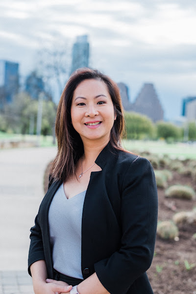 Vy Le Ton, Lezlie Tram Realty, LLC