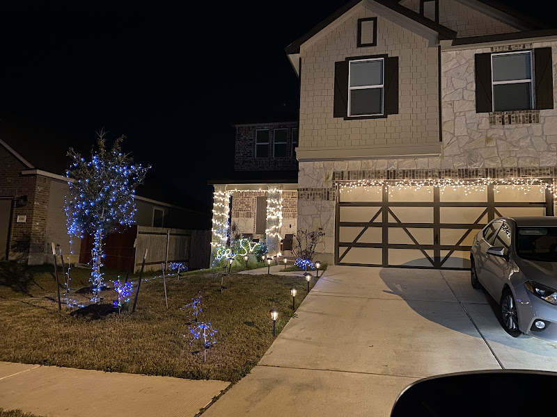 La Casa Realty Group 4