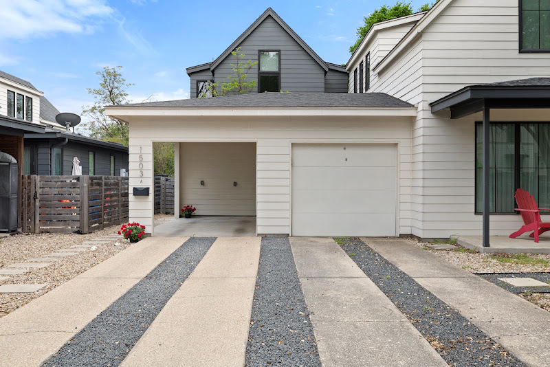 Sue Mercado Real Estate Group - Top Austin Realtor (brokered by Mercado Vincent Real Estate)) 4