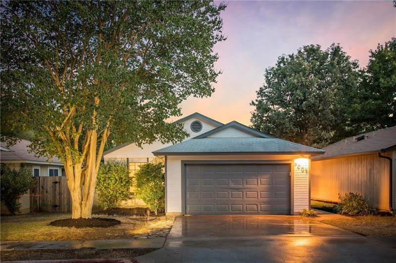 Amazing Realty 2