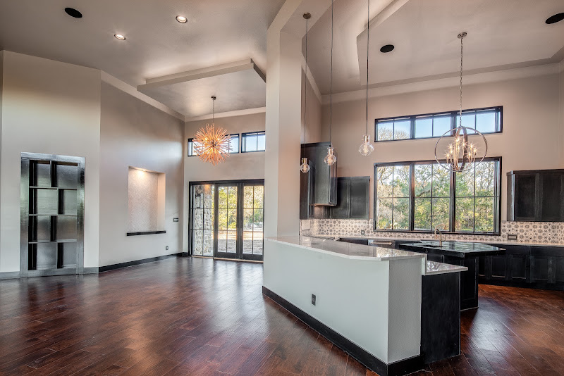 Amazing Realty 3