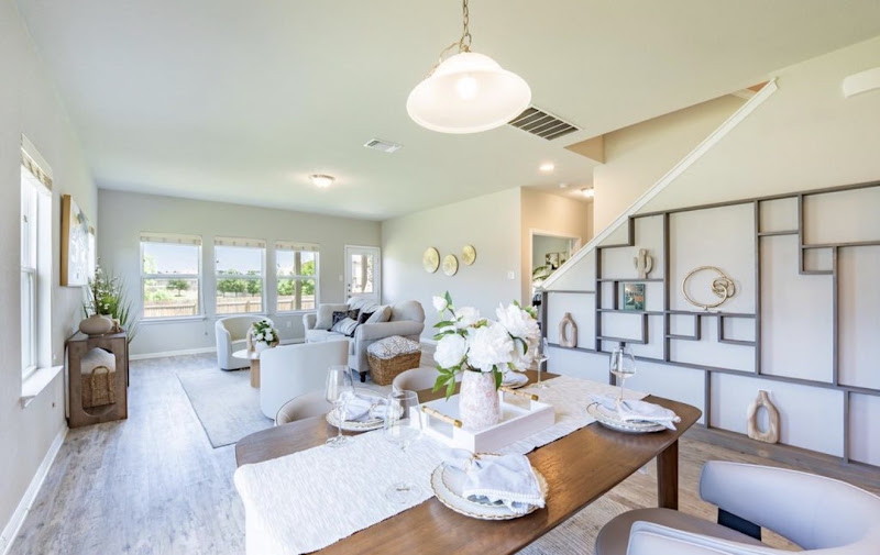 JNJ REAL ESTATE INVESTMENT LLC
