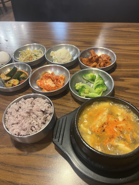 Bon Tofu & Grill (Korean Cuisine) 4