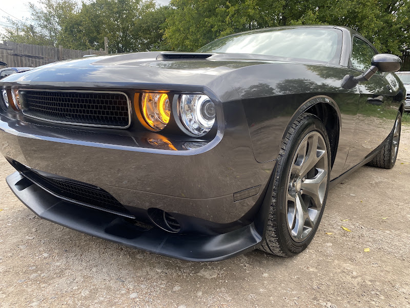 V & J Auto Service