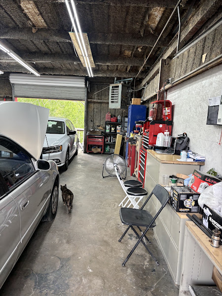 Cuba's Automotive Service