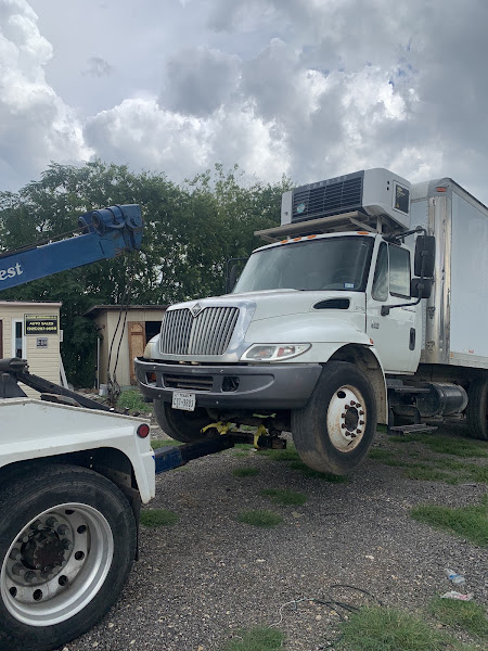 Austin Export Repair + Auto Sale and Bodyshop 4