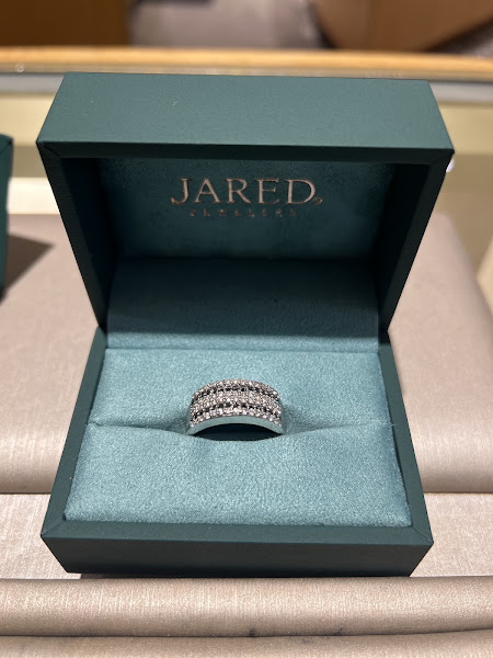 Jared Jewelers 4
