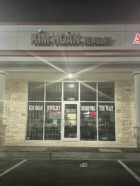 Kim Hoan Jewelry Store 2