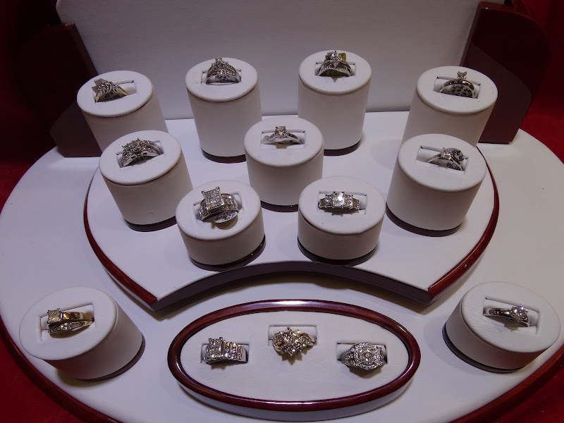 Lu's Jewelry 5
