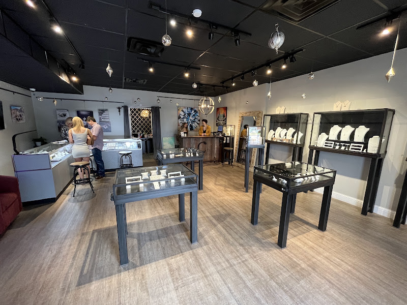 Caleesi Designs Jewelers 4