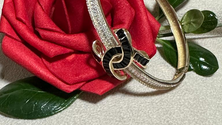 Gold Glam Jewelry 2
