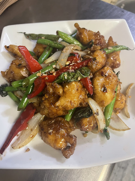 Mai Thai Restaurant 3