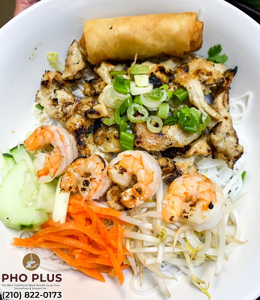 Pho Plus Vietnamese Restaurant 4