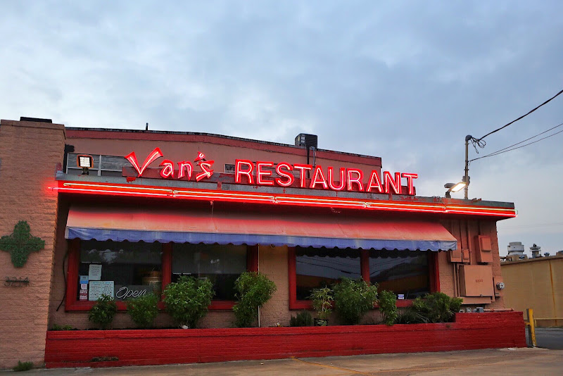 Van's
