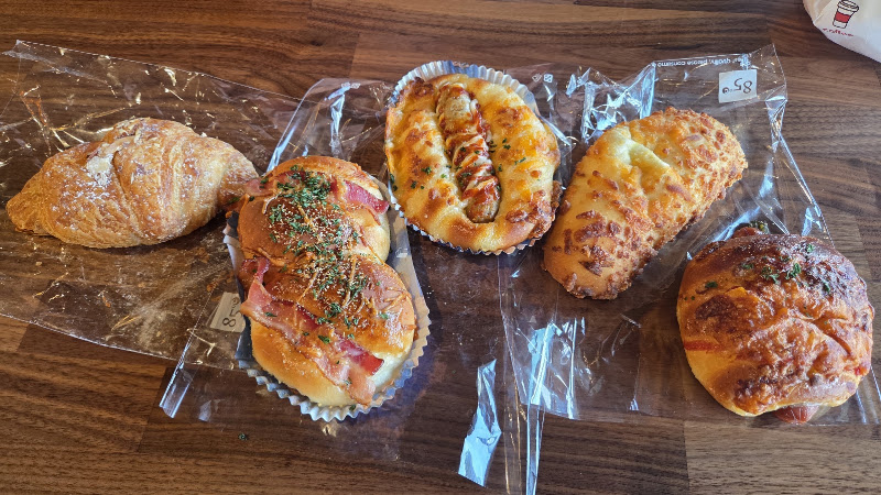 85°C Bakery Cafe-Windcrest 3
