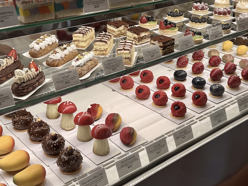 Baklovah Bakery & Sweets 5