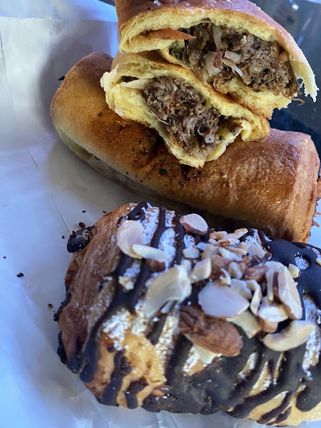 Chacha Bedoy Donuts and Bakery 2