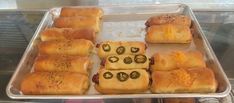 Chacha Bedoy Donuts and Bakery 3