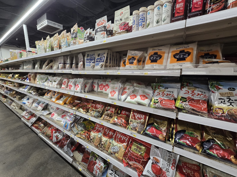Seoul Asian Market and Cafe 2