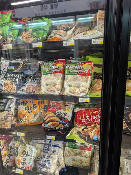 Seoul Asian Market and Cafe 4