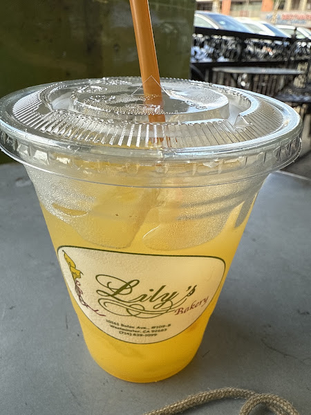 Lily's Bakery 4