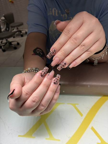 Luxx Nail Salon San Antonio, TX
