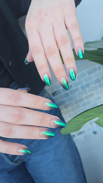 9194 Luxury Nail Lounge San Antonio 3