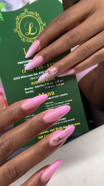 Lush Nails and Spa San Antonio 3