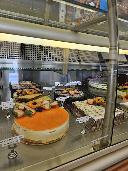 Boulangerie Pierre & Patisserie 4