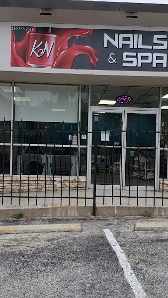 K N nails & Spa 4