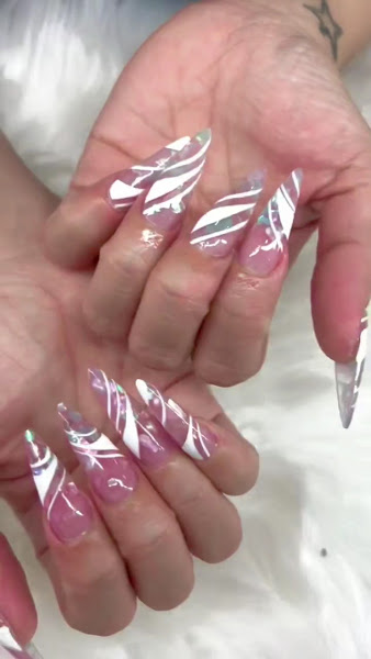 Music Nail Lounge 3