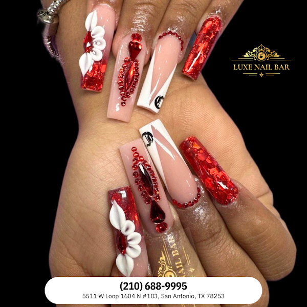 Luxe Nail Bar 2