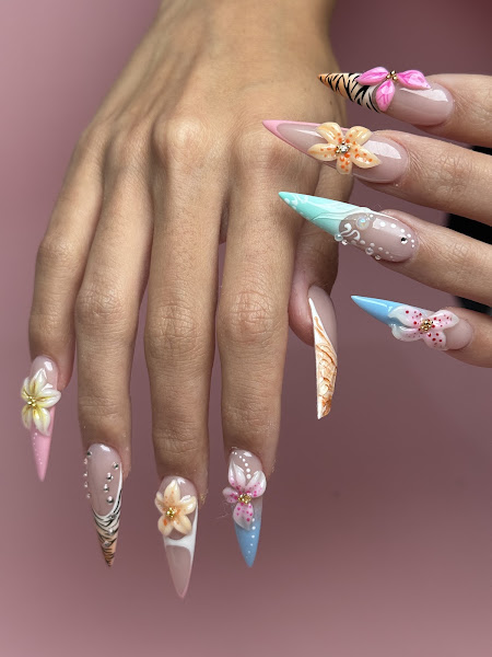Delano Nails & Waxing