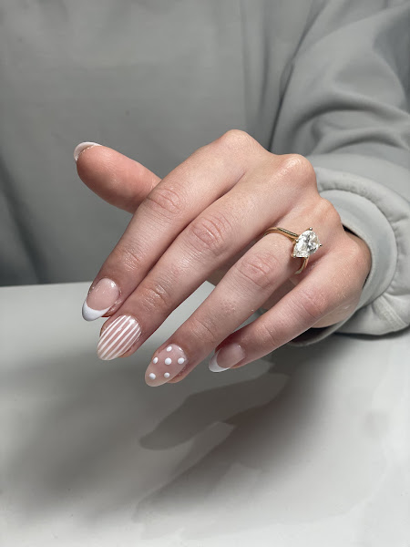 Luxe Nails Lounge 3