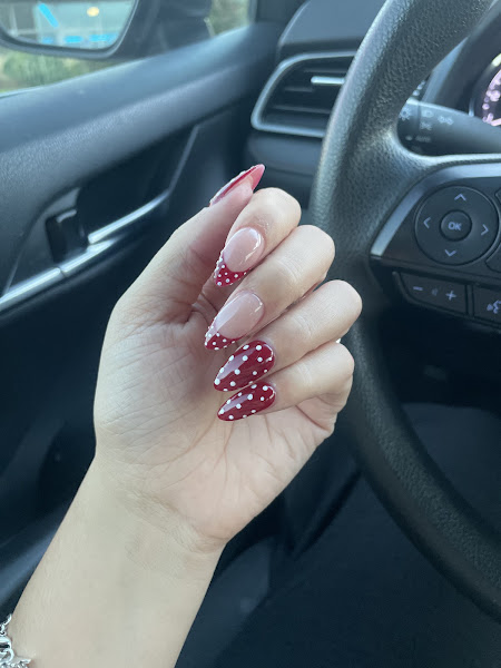 Luxe Nails Lounge 5