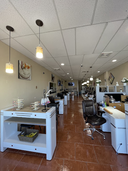 NAVARRA Nails & Spa (10 % off for Military,Teacher and students) 4
